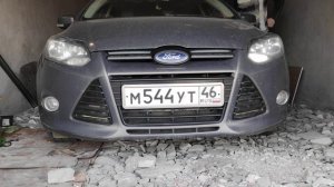 ДХО в повороты на Форд Фокус 3