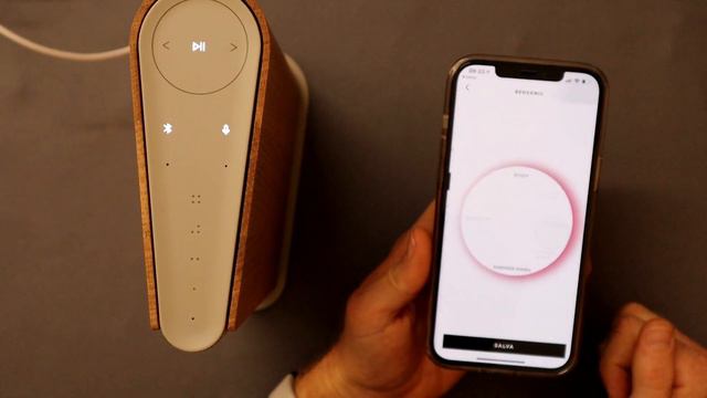 Recensione: Smart speaker wireless Bang & Olufsen Beosound Emerge смотреть онлайн