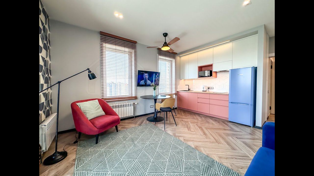 Рум-тур по супер-уютной квартире в ЖК "Квадрум" (аренда) смотреть онлайн