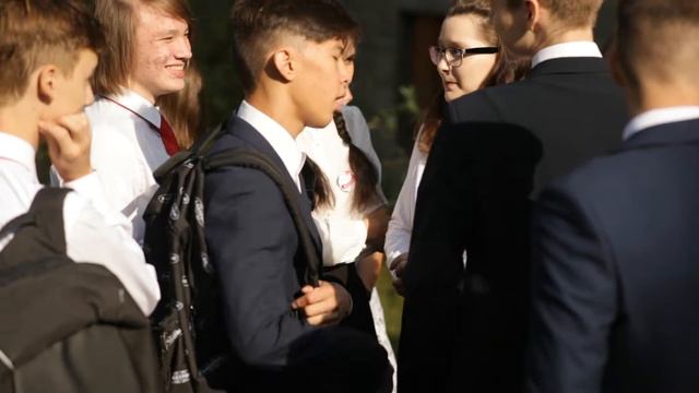 1 сентября последний школьный звонок. смотреть онлайн