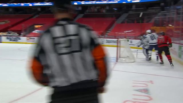 Senators' Connor Brown Takes Advantage Of Maple Leafs' Jack Campbell Misplaying Puck смотреть онлайн