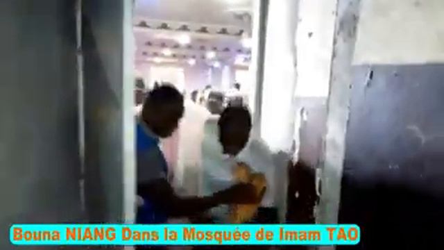 Baba fofana Espagña Barcelona Santa Coloma de gramanet смотреть онлайн