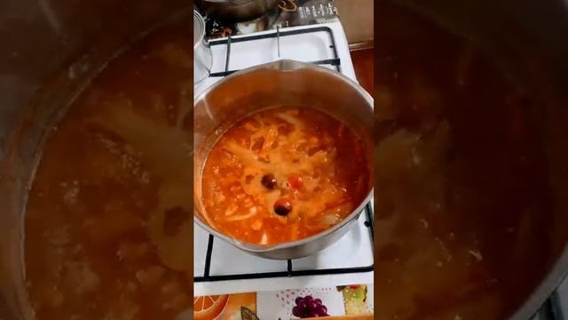 Помидоры в собственном соку на зиму. Быстрый и простой рецепт. смотреть онлайн