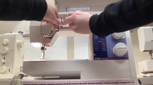 Husqvarna Viking 230 - Step 3 - Threading the needle