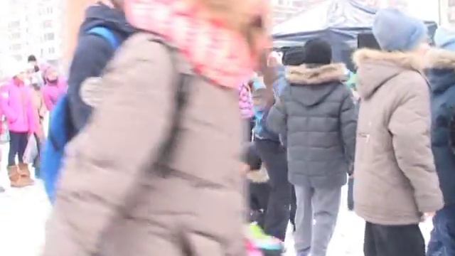 ПРАЗДНИК НА ВЕРХНИХ ПОЛЯХ смотреть онлайн