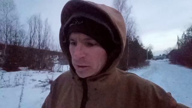 Дом родной. Весна по деревенски. Ломаю теплицу. На вокзал за билетами. Собираемся в дорогу. смотреть онлайн