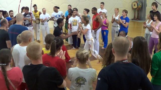 Capoeira ACMB Associação de Capoeira Mestre Bimba. 2 часть смотреть онлайн