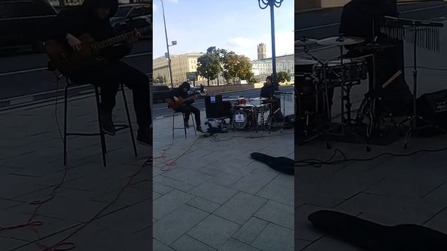 18 сентября 2021 г. Музыканты Старый арбат спели круто👍🎼 смотреть онлайн