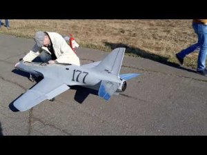 Радиоуправляемый реактивный самолёт. Авиамодели, авиамодельный кружок. RC Jet diesel