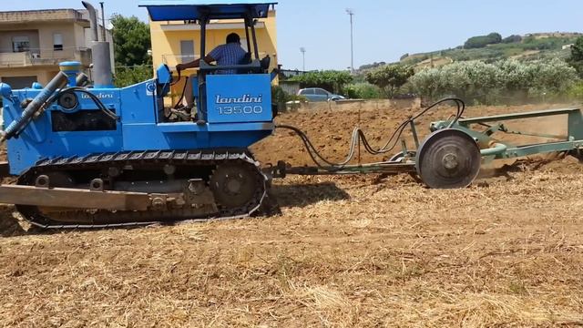 Landini 13500 scasso смотреть онлайн