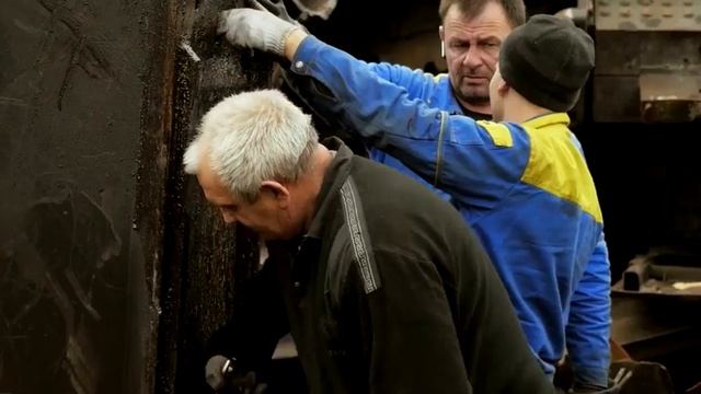ООО «Макс-ИнТрейд». Рекламный ролик «Утилизация вагонов перегружателем» смотреть онлайн