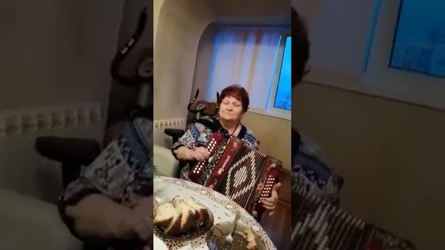 Надежда Игнатьевна 2023 "Капелька я, капелька ты' смотреть онлайн