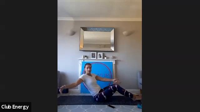 Ele Barker Pilates Home Workout 19th July 2020 смотреть онлайн