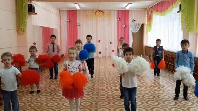 Танец с султанчиками "Чудо Детство" смотреть онлайн