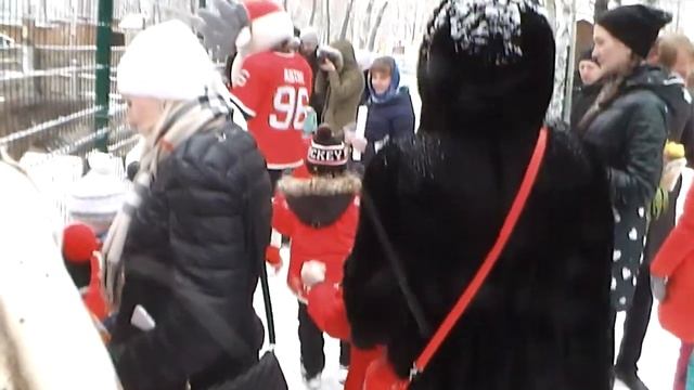 Ребятки из хоккейной школы 