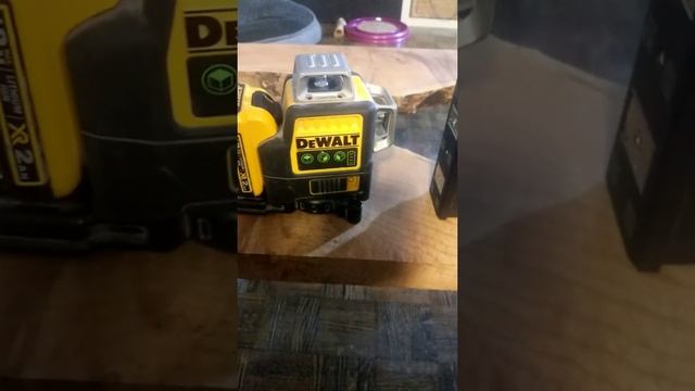 HILTI THE KING OF THE GREEN LINES LASERS? смотреть онлайн