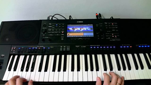 Lx24 Уголёк на синтезаторе YAMAHA SX700 мой стиль смотреть онлайн