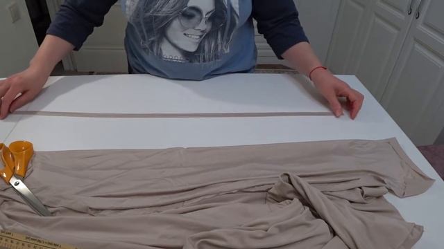 Нижнее платье из трикотажа. Underwear dress from knitting fabric. Part 2 смотреть онлайн