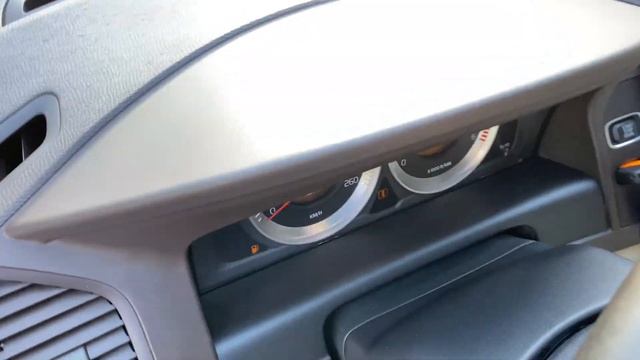 Volvo XC60 2,4 D5 AWD смотреть онлайн