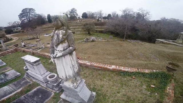 Rose Hill Cemetery Mountain Bike Ride смотреть онлайн