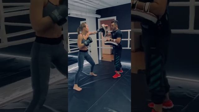 Тайский бокс. Бокс для девушек смотреть онлайн