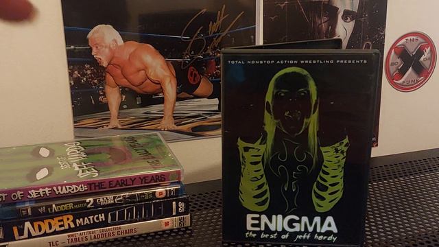 A Look At My Jeff Hardy/Hardy Boyz DVD & Blu Ray Collection (WWE, TNA, etc...) смотреть онлайн