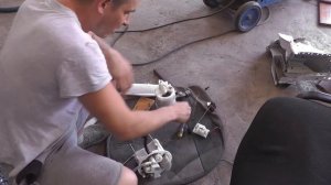 Peugeot 107. Ремонт бензонасоса.