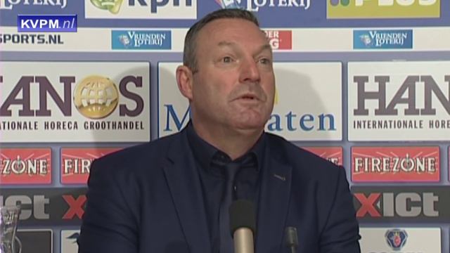 PEC Zwolle - FC Groningen (1-3); persconferentie © 2016 kvpm.nl смотреть онлайн