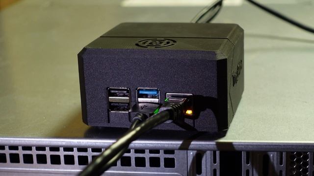 Tiny Pilot Voyager 2 - Remotely Manage your Server Quickly and Easily смотреть онлайн