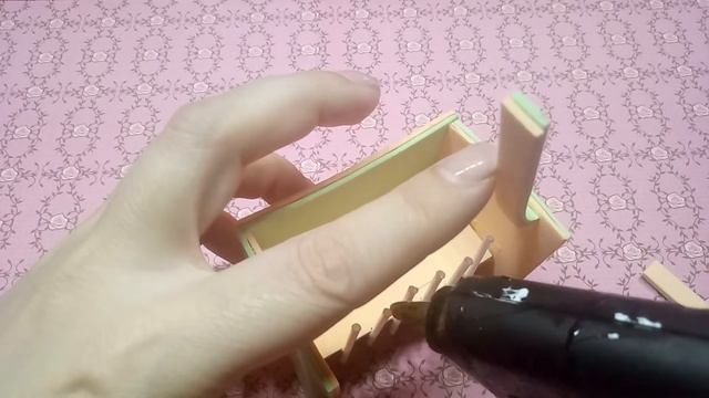 DIY детская кроватка для кукол. DIY cot for dolls. Как сделать кроватку для кукол. смотреть онлайн