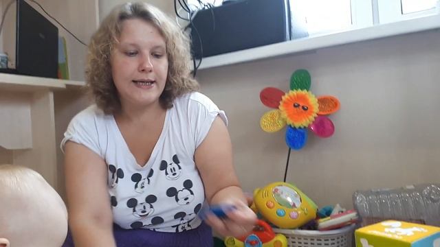 Игрушки, игры для ребенка 10 месяцев до года. Развитие малыша с 10 месяцев смотреть онлайн