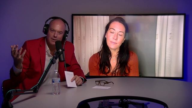 S3:E28 | Get Attitude And Be Yourself With Joelle Legg смотреть онлайн