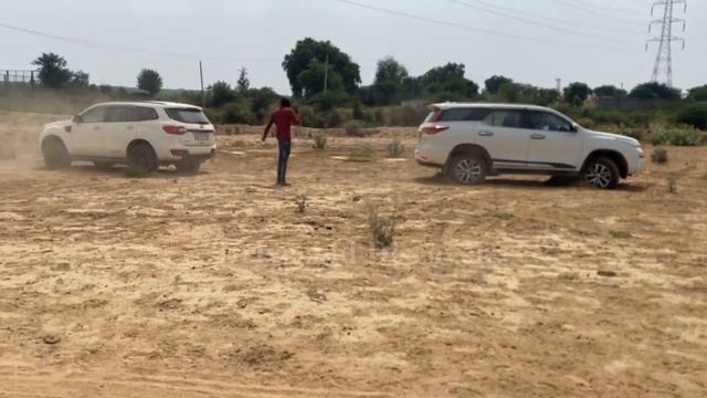 TUG OF WAR - ENDEAVOUR 2.0 VS FORTUNER 2.8 смотреть онлайн