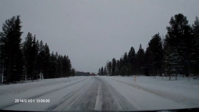Зимняя дорога в Лапландии, Финляндия/ Winter road in Lapland, Finland. смотреть онлайн