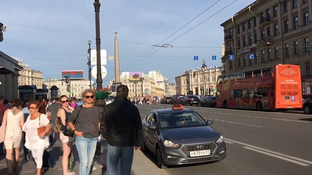 Выход в Свет на Площадь Востания  и Невский Проспект Ст Петербург Спустя 25 Лет. Россия 9 июня 2019