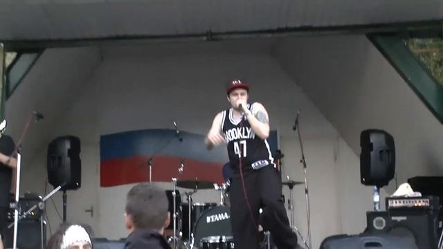 Fists Up - Rap-сити смотреть онлайн