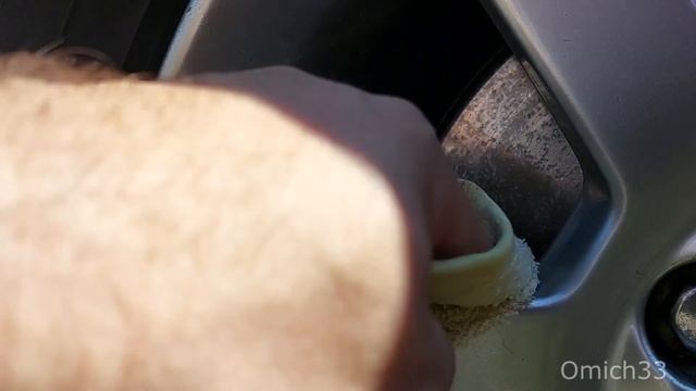 Уход за колёсными дисками средством от GRASS. смотреть онлайн