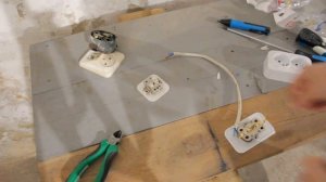 Как подключить розетку с выключателем