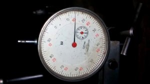 Измерение биения тормозного диска