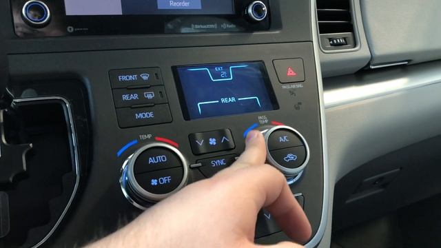 2020 Toyota Sienna LE AWD 7-Passenger V6 | Toyota Northwest Edmonton | 0SI5527 смотреть онлайн