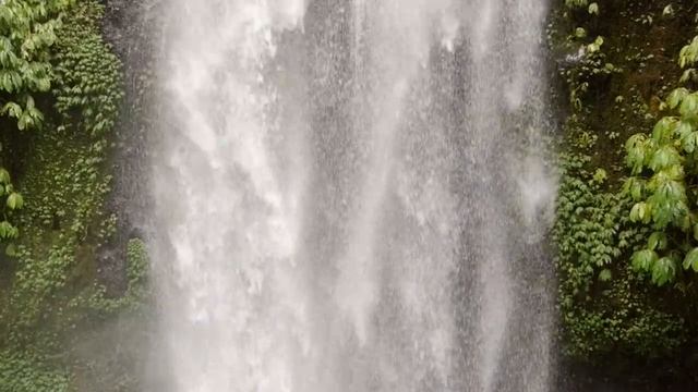 Relaxing sleep music 2024 and calming music and meditation music and music for crying смотреть онлайн