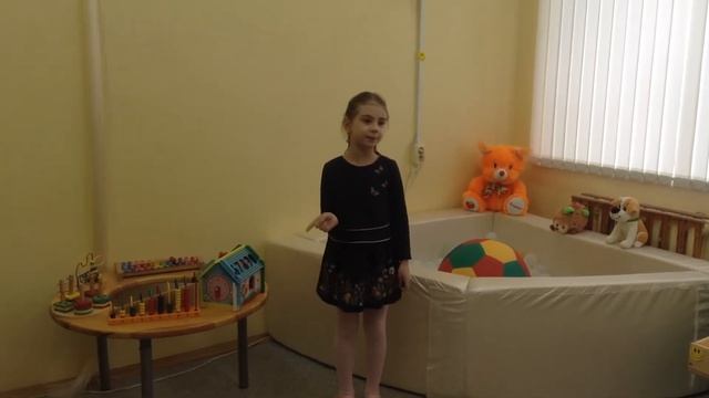 Стихотворение М. И. Цветаевой читает Ирина Фадеева смотреть онлайн