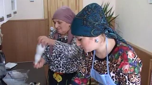 Гыпы айран. В гостях у Марзият Текеевой. смотреть онлайн