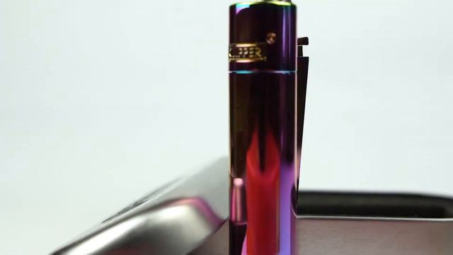 Clipper Metall Feuerzeug ICY Color