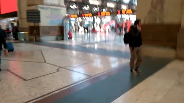 Milano Centrale. Milano Centrale Railway Station смотреть онлайн