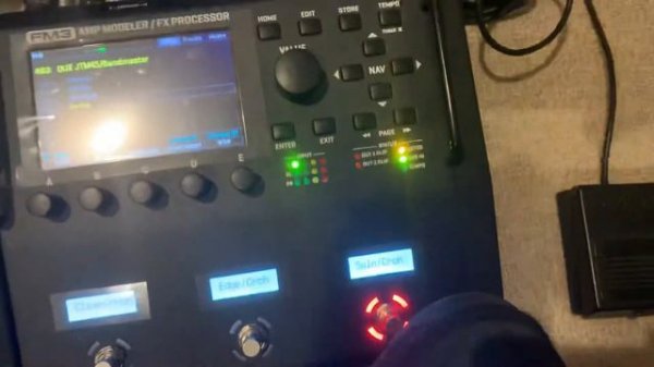 New Fractal FM3 three switch setup controlling analog effects with MIDI.