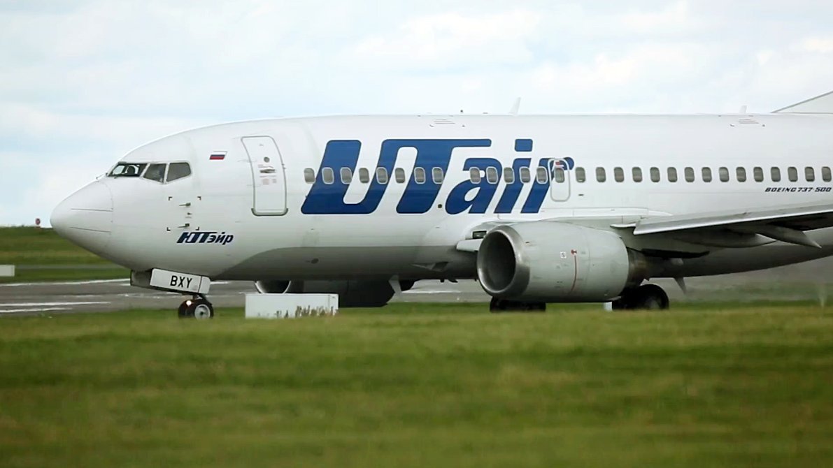Boeing 737-500 VP-BXY, а/к UTair, взлёт из Внуково 2020 смотреть онлайн