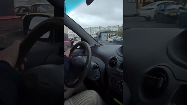 Toyota Echo 2001 . Мнение о машине . Обзор смотреть онлайн