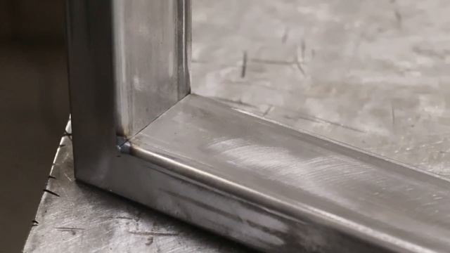 Красивые внутренние швы на профильной трубе смотреть онлайн