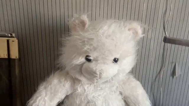 Мягкие игрушки. Реставрация. Чистка белого медведя смотреть онлайн